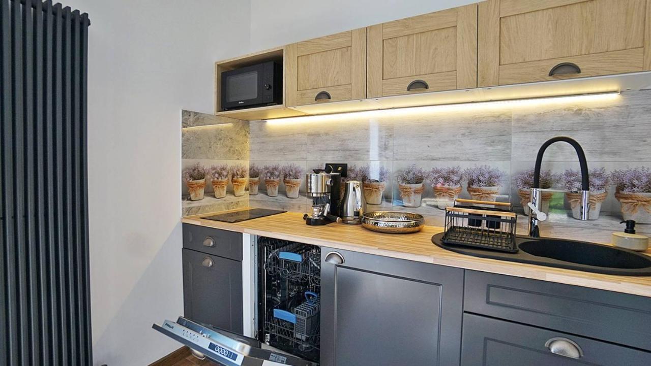 Nadmorska Osada Villa Oslonino ภายนอก รูปภาพ