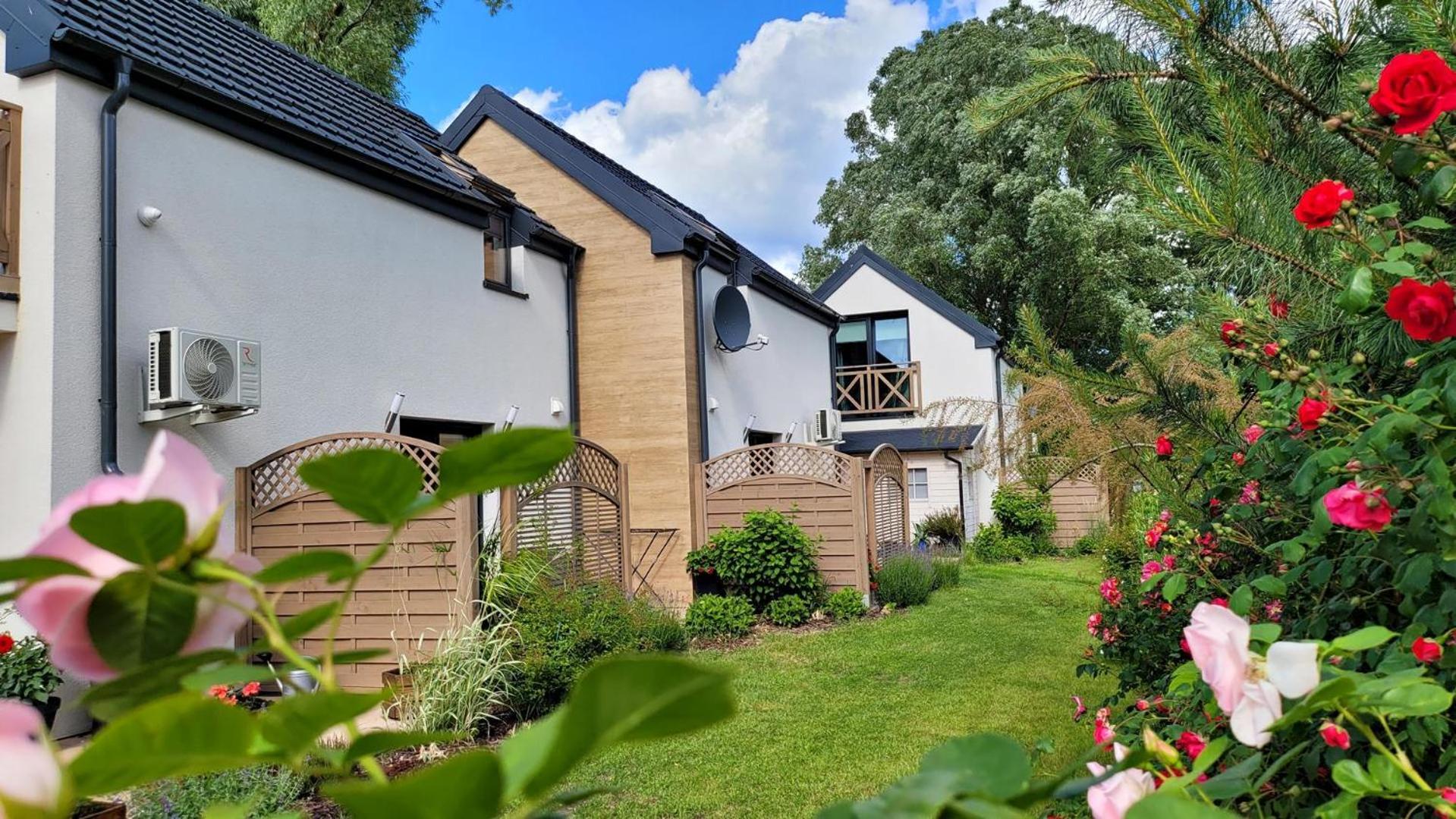 Nadmorska Osada Villa Oslonino ภายนอก รูปภาพ